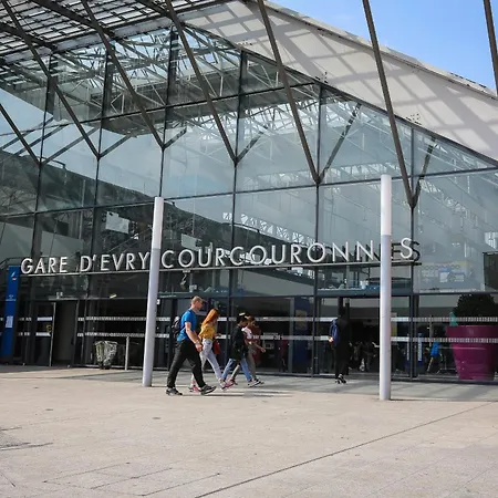 Le Valles Apartment Courcouronnes